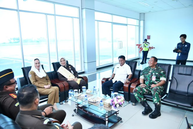 
					Danlanud RSA Sambut Kedatangan Wakajati Kepri di Natuna