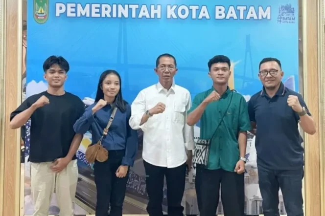 
					34 Putra-Putri Hinterland Raih Beasiswa Kuliah Gratis hingga Biaya Hidup dari Pemko Batam