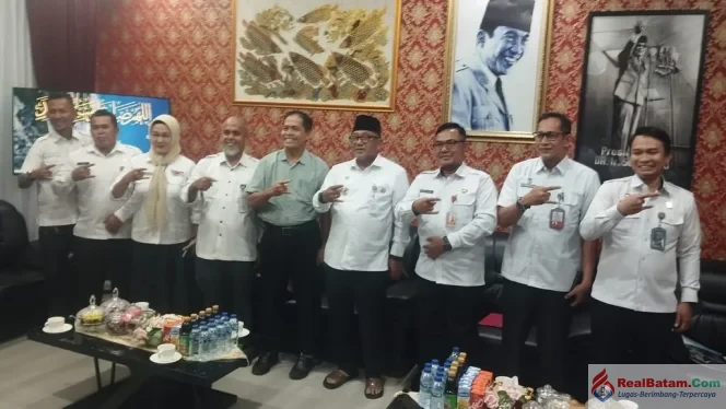 
					Audiensi MPIG Siput Gonggong, Lis Harap MPIG Perluas Peran, Kaji dan Lestarikan Biota Laut Kepri
