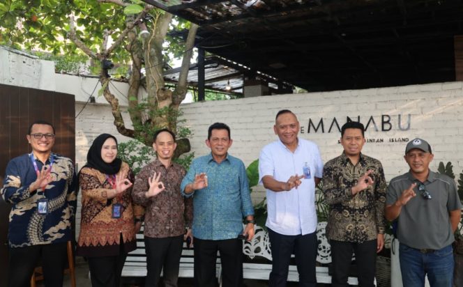 
					Gubernur Kepri Ansar Ahmad bersama jajaran Bank Tabungan Negara (BTN) usai melaksanakan pembahasan dalam audiensi digelar Kamis (1/10/2026). 