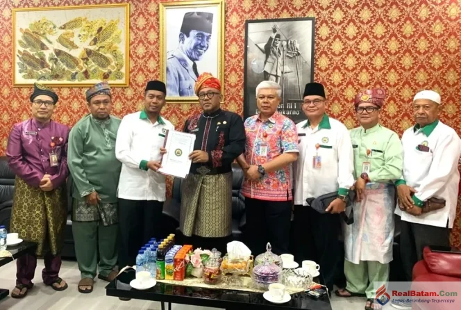 
					Wali Kota Lis Ajak DMI Hidupkan Kegiatan Masjid dan Kepedulian Sosial